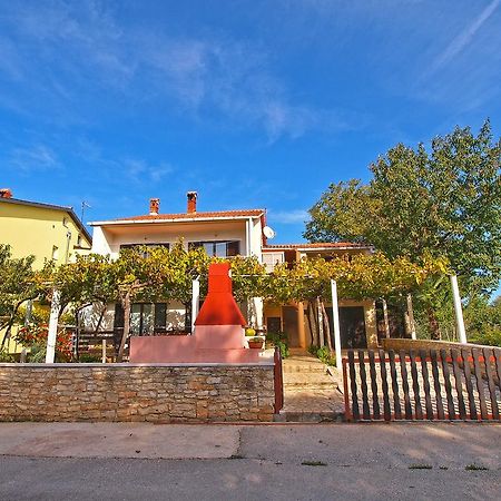 Apartments Dragica 929 Fazana Exterior photo
